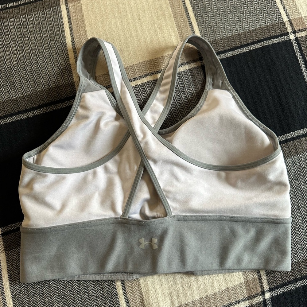 Under Armour Women's Gray Sports Bra